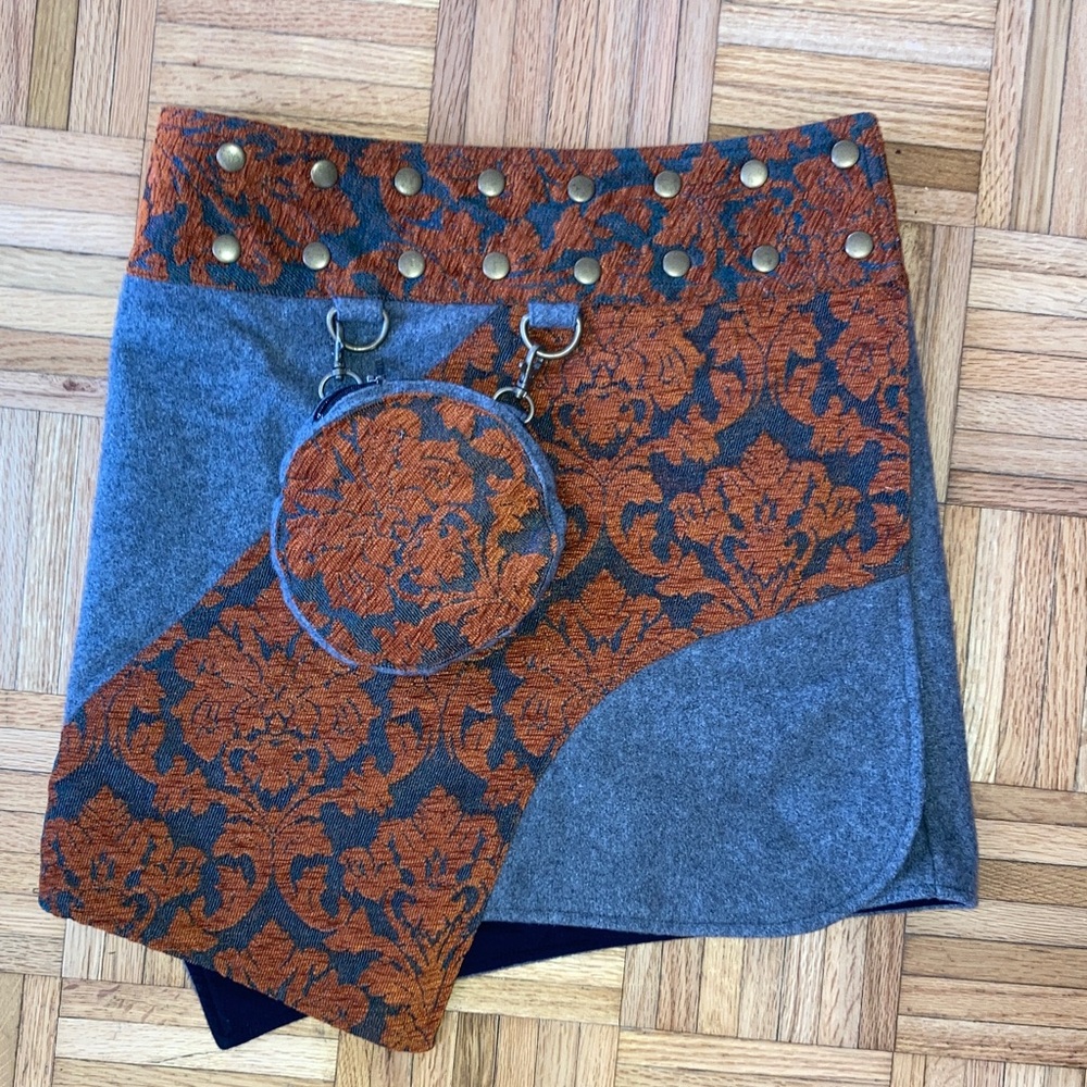 Wool ChapatiBrocade Skirt free size with pocket and detachable purse